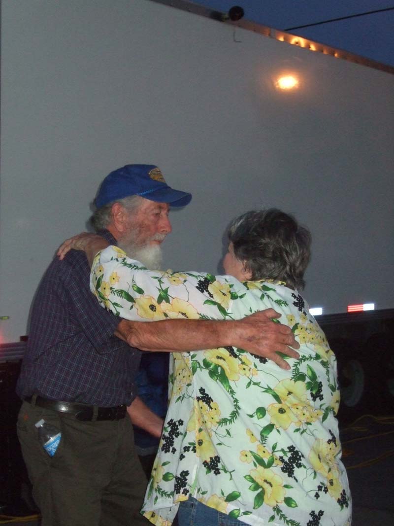 photo of fans dancing